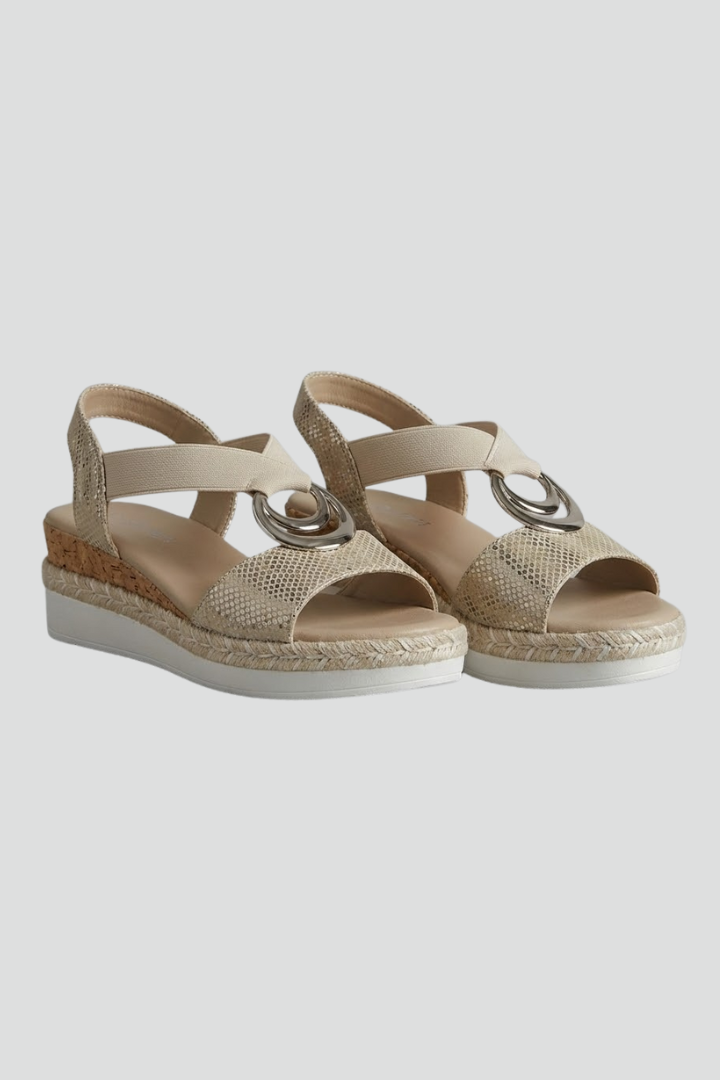 Women’s Sandals with Open Toe and Metal Ring Straps