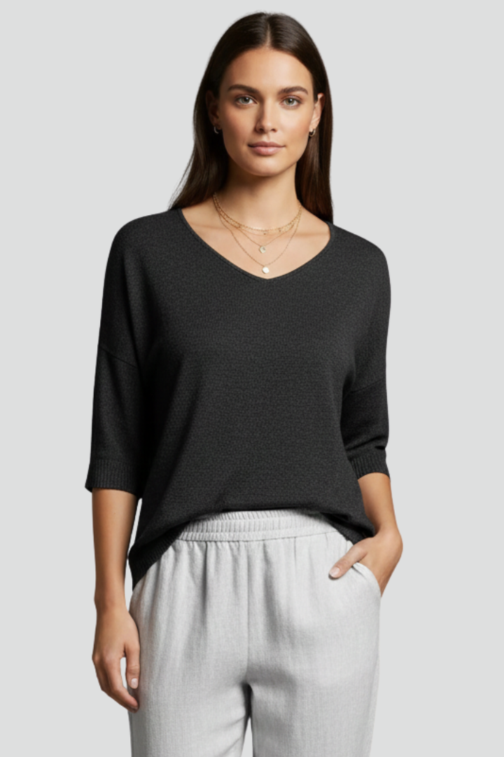 Women’s V-Neck Top with Short Sleeves and Relaxed Shape